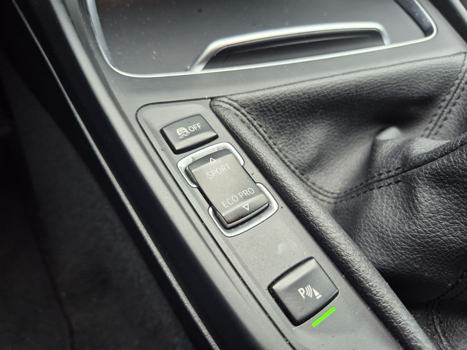 Ano 2018 BMW f20 Lci Pack Shadowline em exelente estado