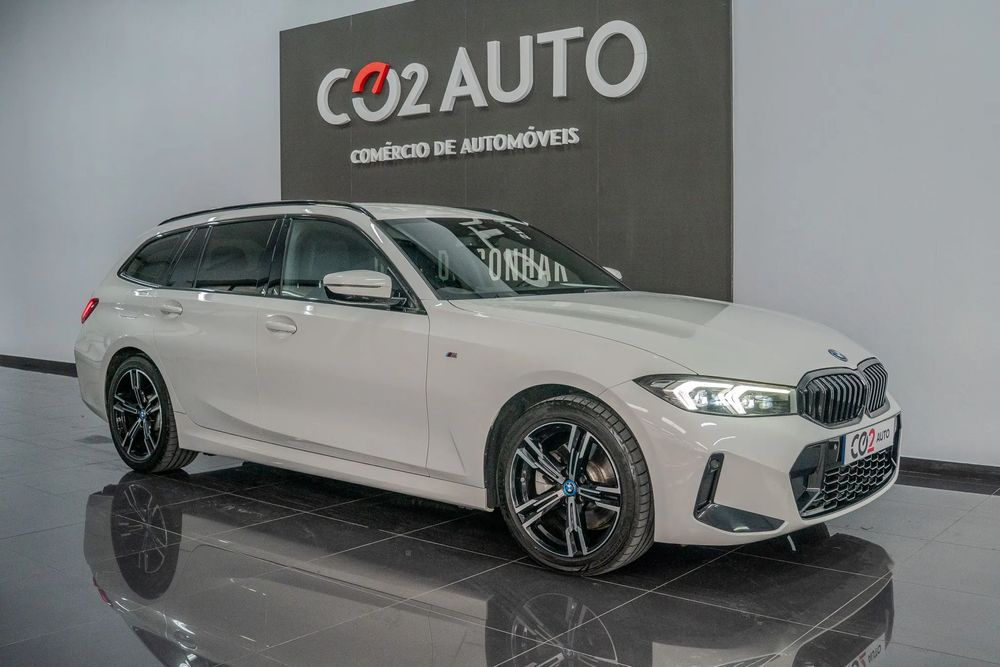 BMW 320 e Pack Desportivo M Auto
