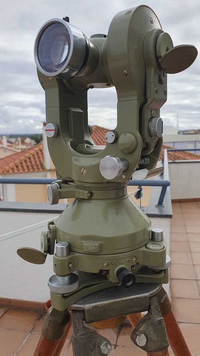 Topografia - Teodolito WILD T2