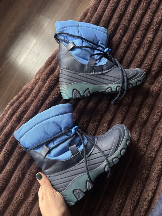 Ботинки зимові. Теплі. 30рр.