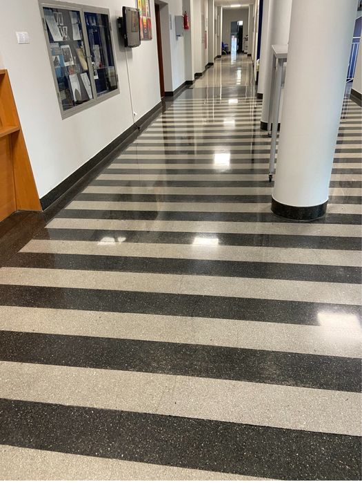 Szlifowanie  Lastryko  Renowacja Polerowanie Schody Posadzki  Granit