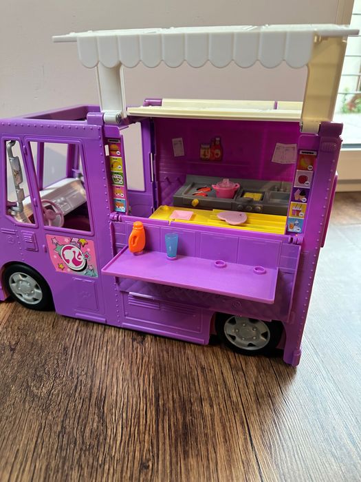 Foodtruck dla Barbie