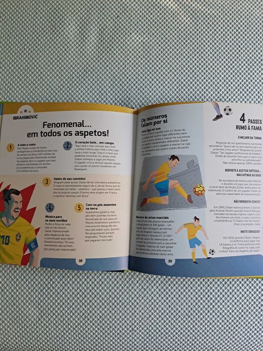 Livro - 30 Futebolistas que Fizeram História - Novo!