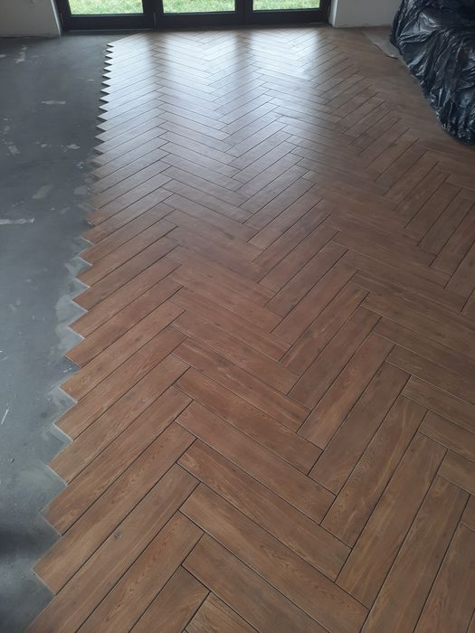 Remonty, wykończenia wnętrz