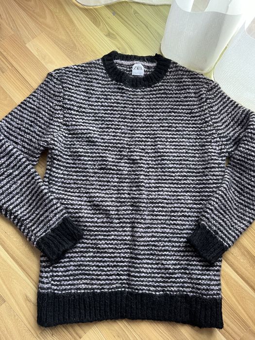 Яоловічий светр Zara