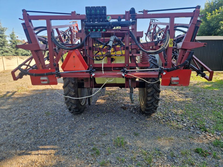 Opryskiwacz ciągany HARDI RANGER 2500 l 18m 2013 rok KOMPUTER  HC 2500