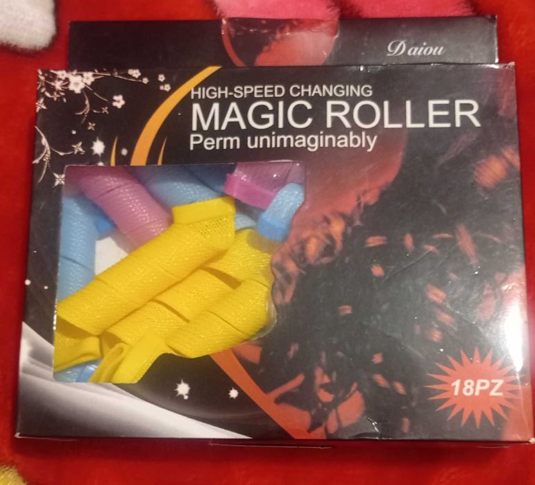 Набір: Плойка-випрямляч + валик + твистер + м'які бігуді