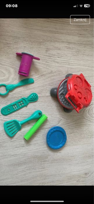 Hasbto  play doh toster