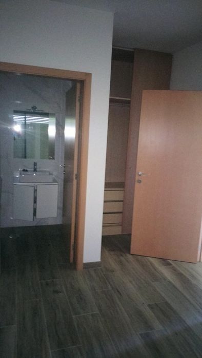 Andar de Moradia T3 para alugar