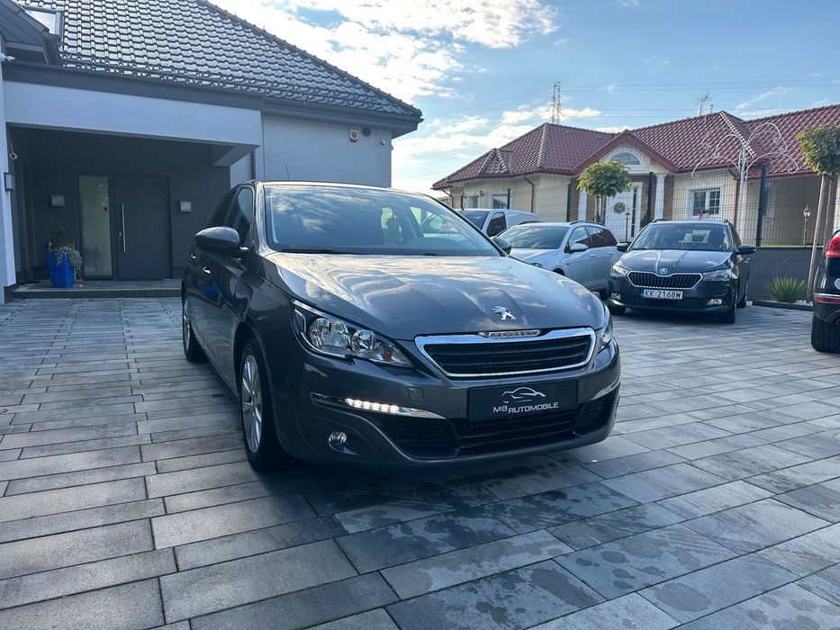 Peugeot 308 kamera, nawigacja