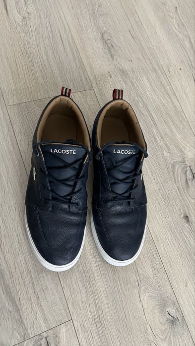 Кросівки lacoste