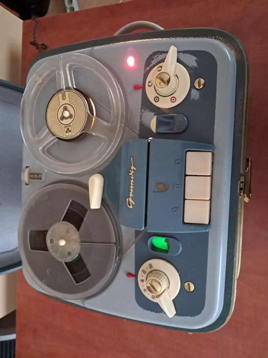 Magnetofon szpulowy retro Grundig