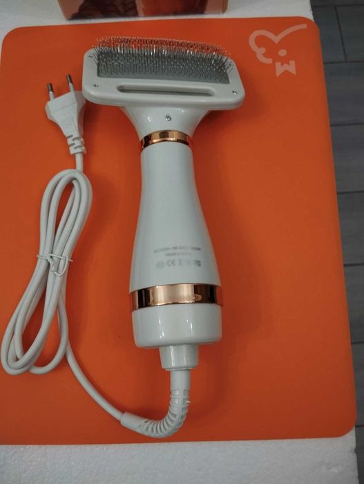 Заменит услуги грумера - Фен щетка, расческа для шерсти ваших любимцев