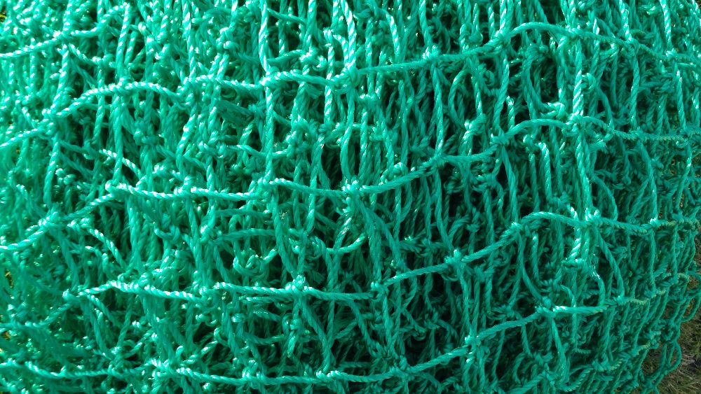 Siatka na bramki siatka na piłkochwyty MOCNA 4mm Obszyta