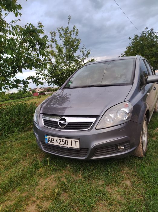 Opel zafira 2007 1.8