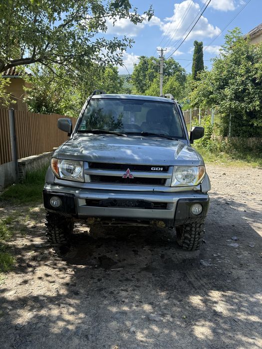 Pajero pinin 2002  2.0 GDI