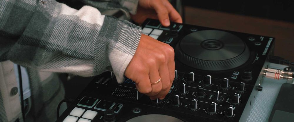 ВІДЕОГРАФ Професійна зйомка та монтаж | Рекламні ролики, кліпи, події