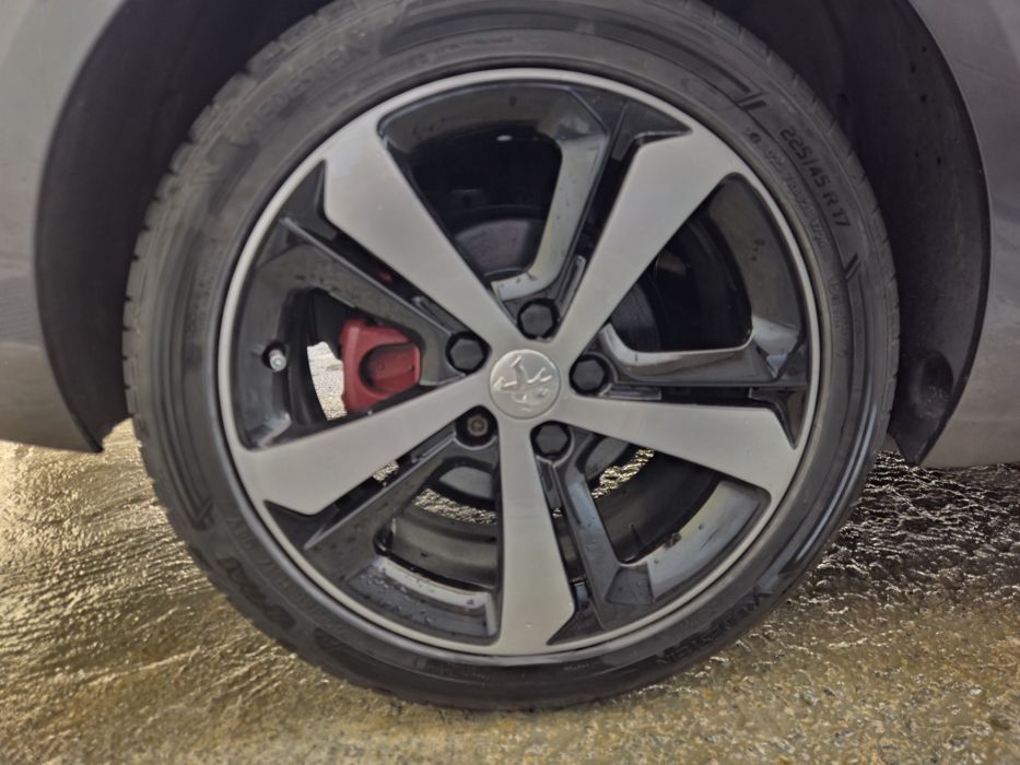 Peugeot 308  bluehdi sw