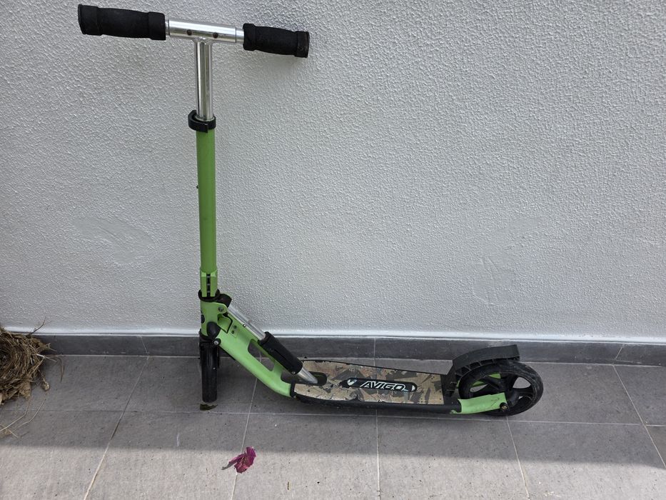 Trotineta verde dobravel