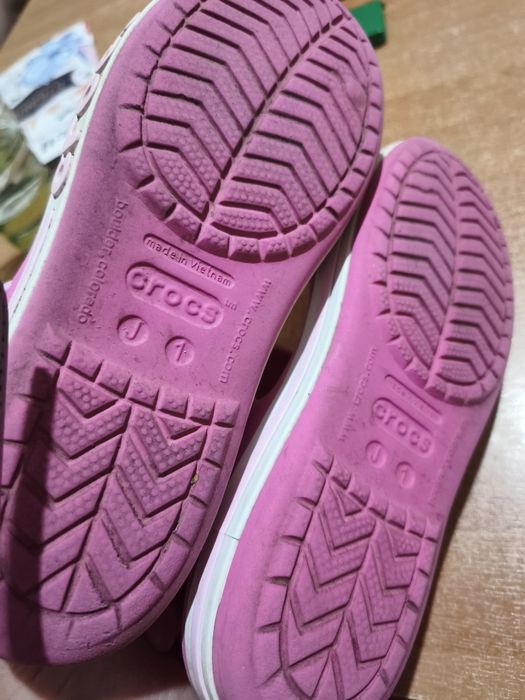 Sandały crocs różowe 32-33 J1
