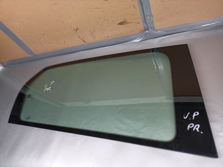 VW UP szyba drzwi tył prawy wersja 5 drzwi