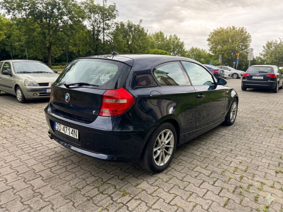 BMW Seria 1 E87 118d