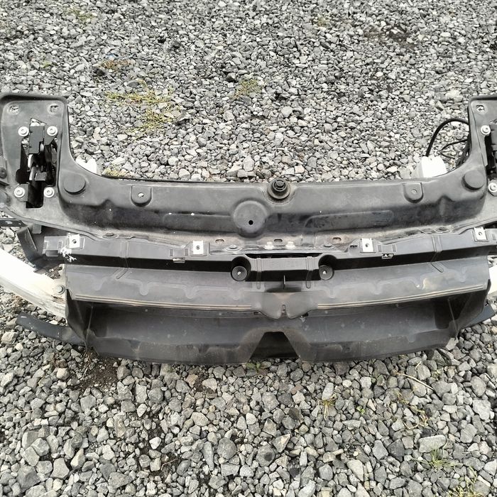 Bmw 1 f20 f21 pas przód