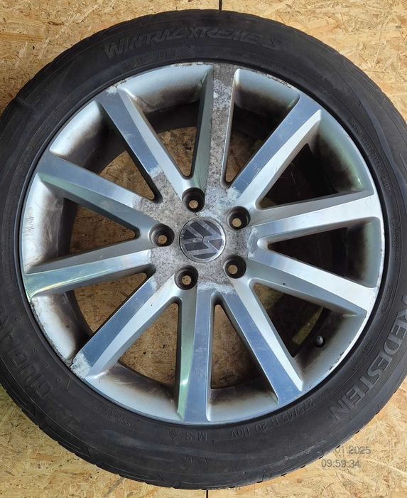 KOMPLET FELG VW 5x130 20x9J ET60 7L6.601.025.P _VW AUDI VAG