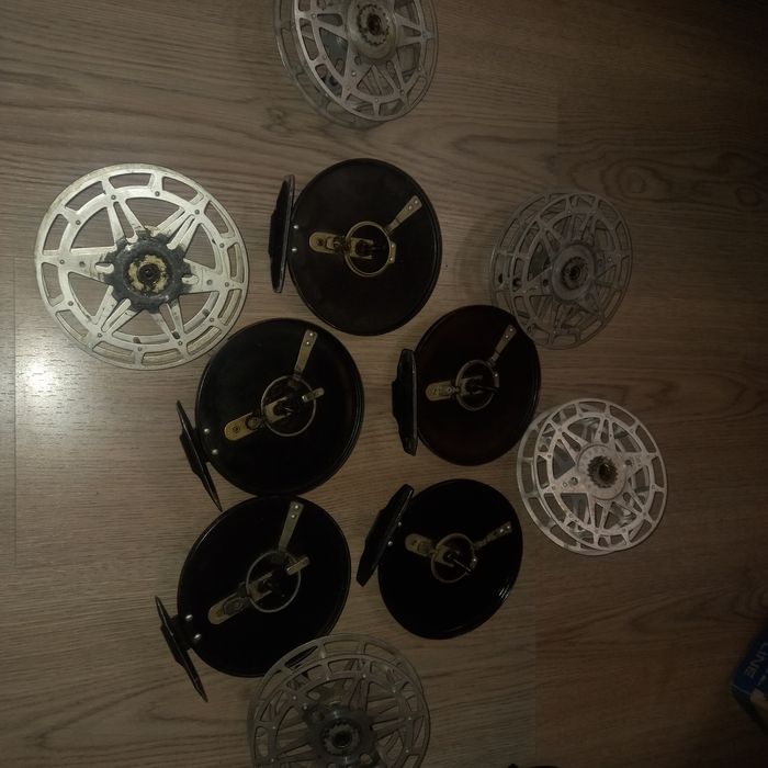 Раритетні невські котушки.Майже нові.