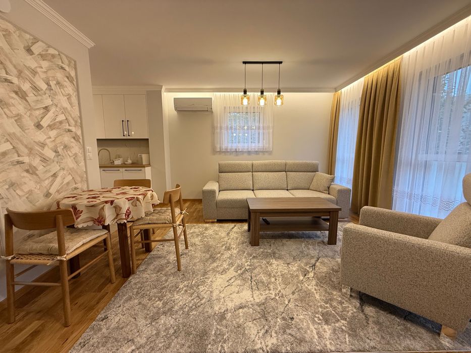 Wynajmę 2 pokoje/ Wysoki standard/ ul. Owocowa w Wieluniu