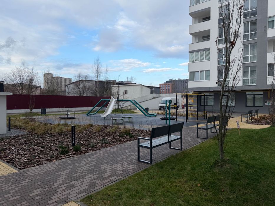 Продаж 2-кімнатної квартири вул. Тернопільська 57,7 м2 7 поверх