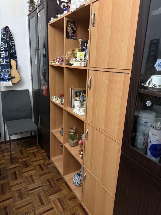 Vendo movel de sala de madeira