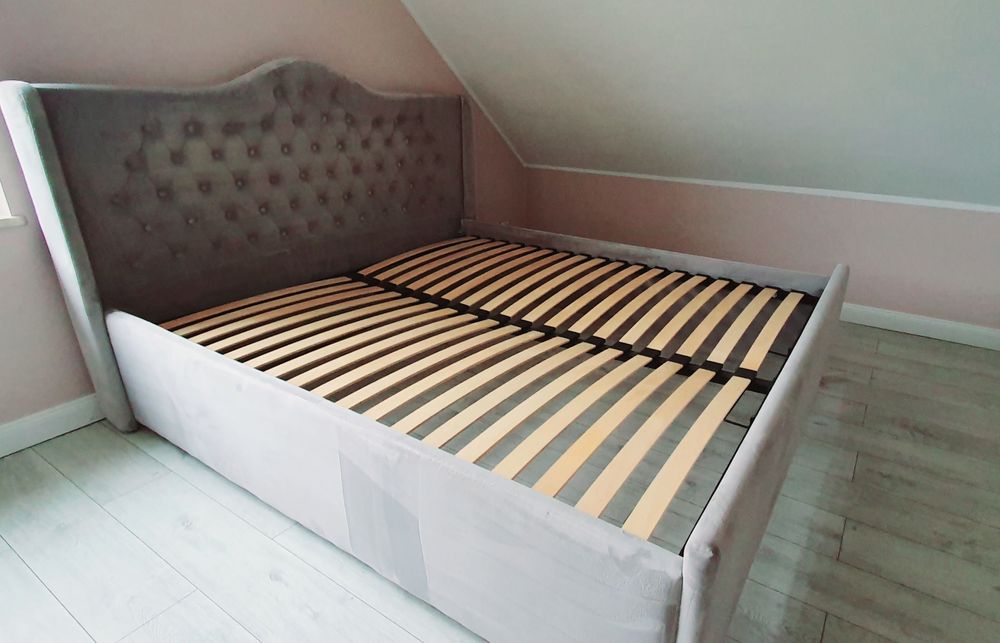 Łóżko welurowe szare 200x220