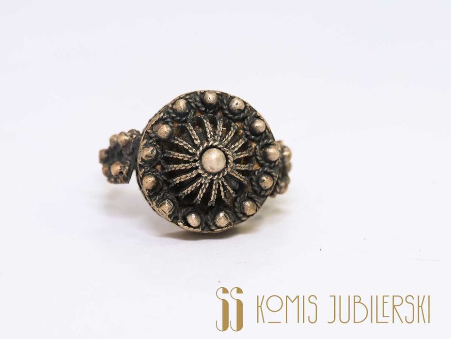 Srebrny pierścionek filigran R12