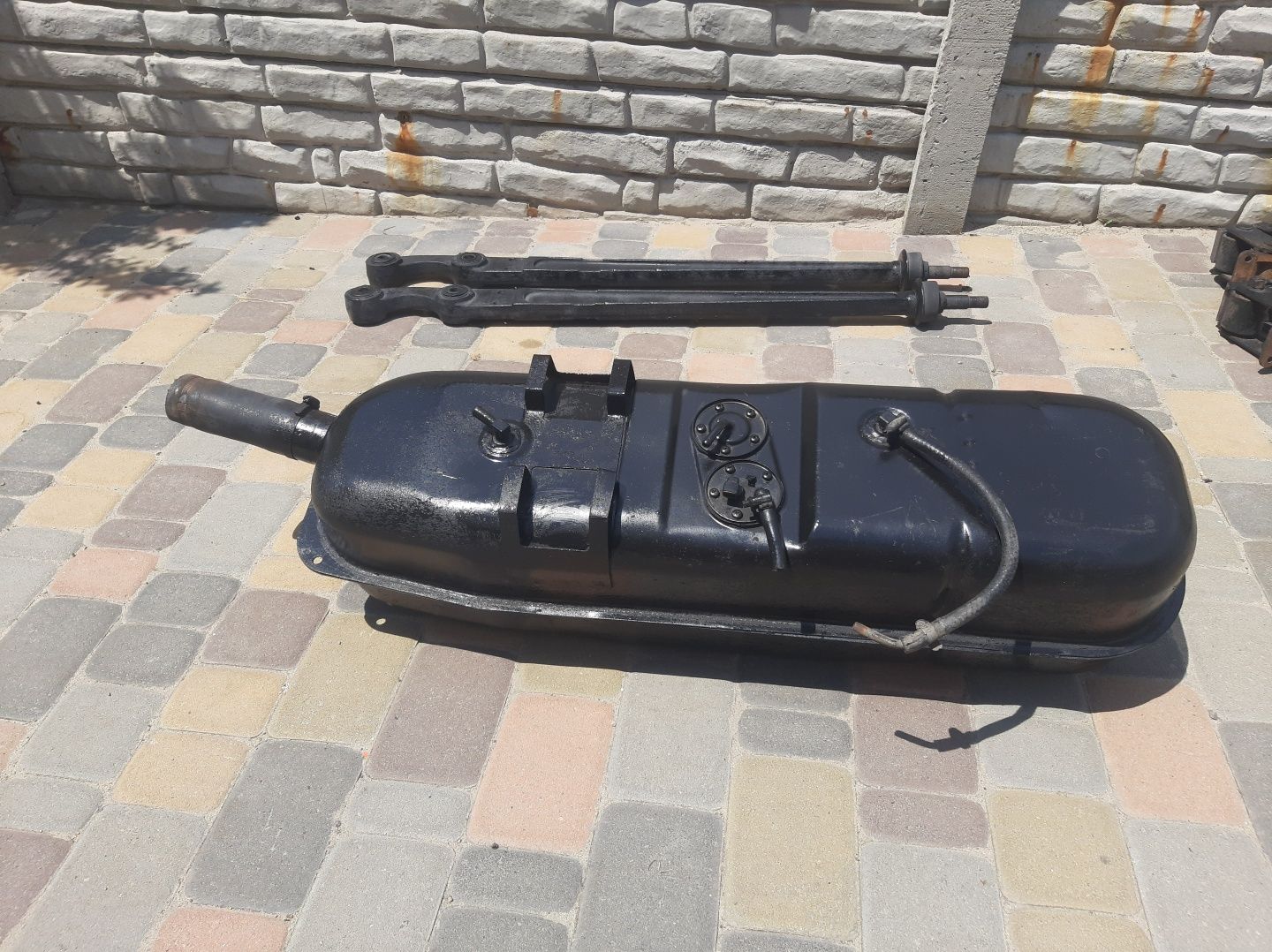 Топливный бак уаз патриот топливный насос: 3 500 грн. - Баки та бачки ...