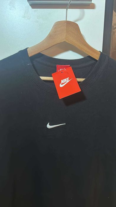 Nike Center Swoosh Tee — czarna, L, nówka