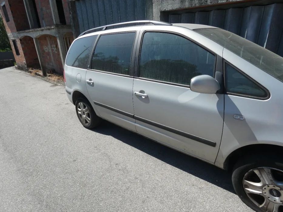 Ford Galaxy de 2001 para peças