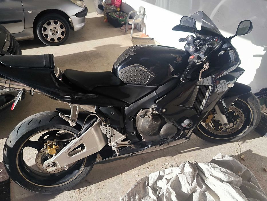 Vendo HONDA CBR 600RR 2003