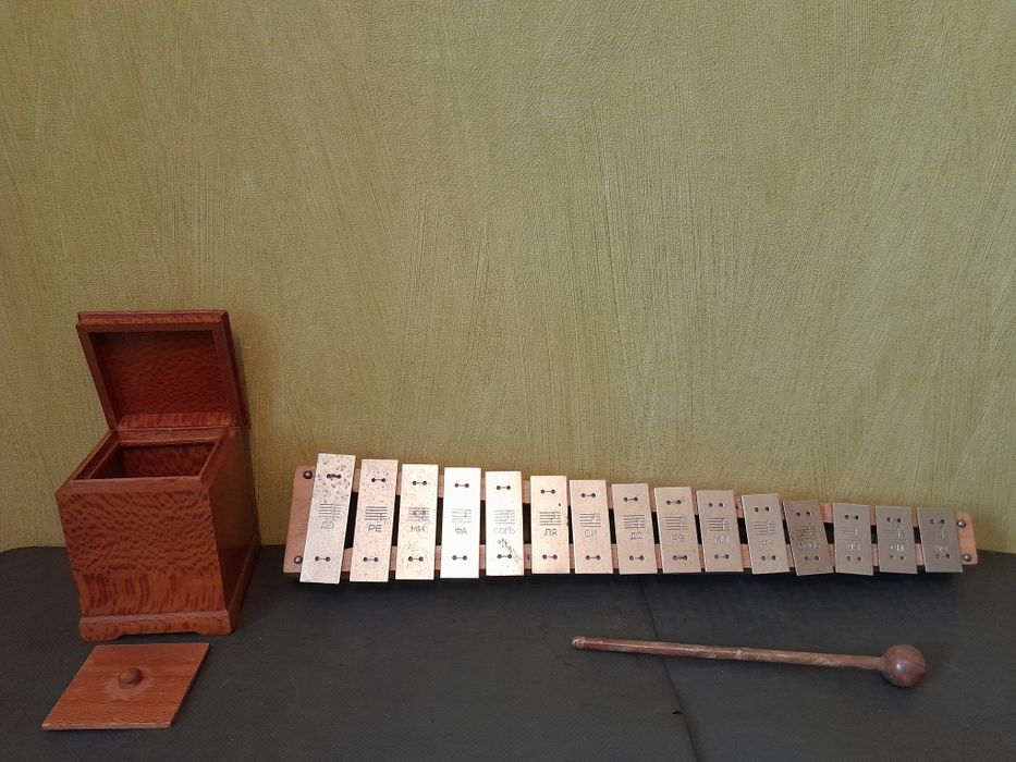 Пюпитр для духового инструмента