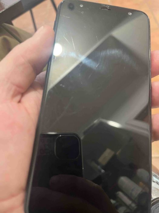 Samsung Galaxy J6+ PLUS J610F  не вмик на запчастини