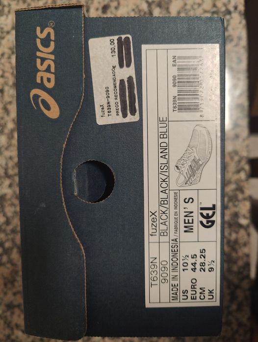 Sapatilhas de corrida ASICS fuzeX