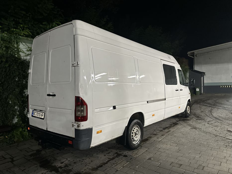 Вантажні перевезення