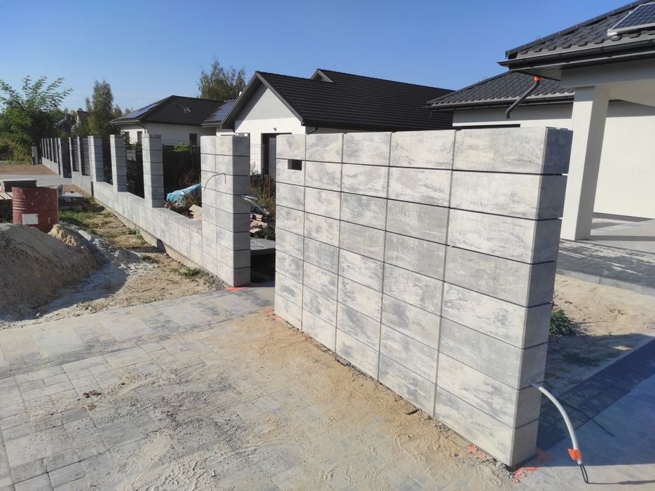 Ogrodzenia układanie kostki siatka panel joniec fundament brukarstwo