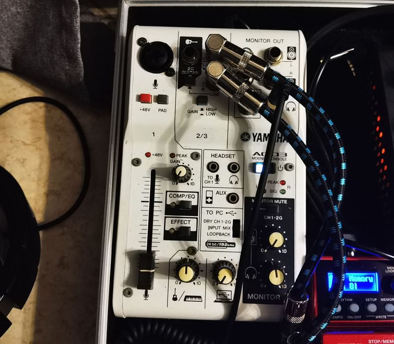 Vendo pedais de guitarra