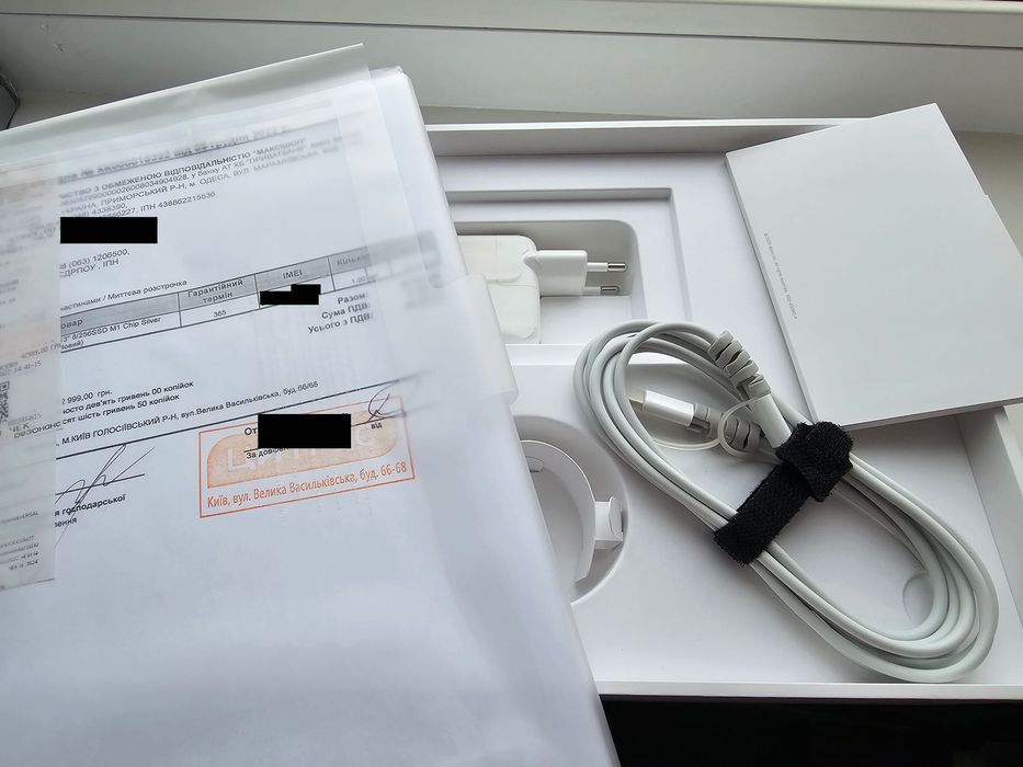 MacBook Air A2337 M1 8/256 ідеал