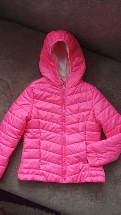 Курточка на дівчинку р.128