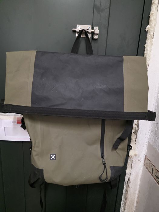 Mochila motowolf propria para moto  waterproof