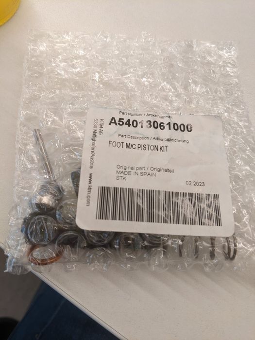 Kit rebuild brake master cylinder KTM