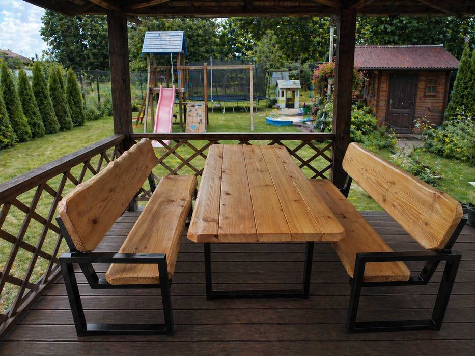 Meble ogrodowe LOFT. Lite drewno + metal. Meble ogrodowe industrialne na taras do altany. Stół ławka Meble biesiadne drewniane stal
