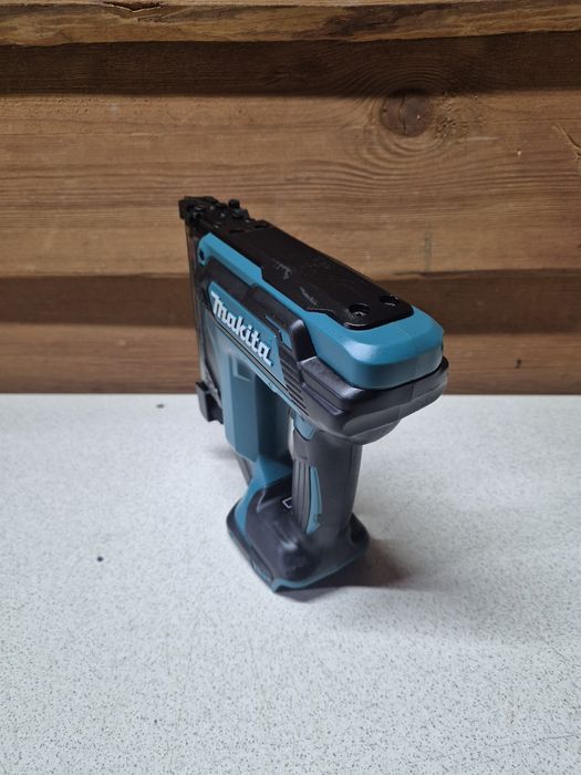 Makita Sztyfciarka/Gwoździarka DPT353 Orginał! F55